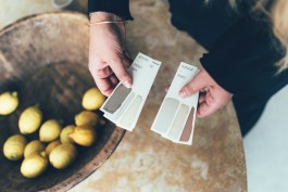 Mini-Markt-Sternschanze-Hamburg-Xenia-Rosengart-Sarah-Buth-Fotografin-Lehmfarbe-Wandfarbe 