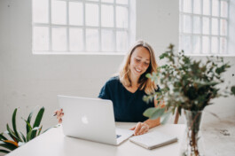 Lifestyle Fotograf Hamburg portraitiert Linda Brack 