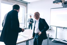 Peter-Tschentscher-Business-Corporate-Fotograf-Hamburg-Bürgermeister-Sarah-Buth 