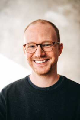 Sarah Buth Unternehmensfotografie Hamburg Portraitfotografie Mitarbeiterfotos.jpg-9 